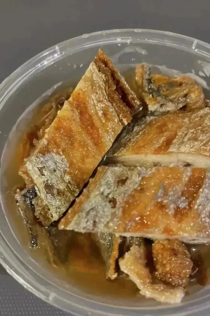 Braised ribbonfish at Shanghai Gubei Zhuangyuanlou Hotel