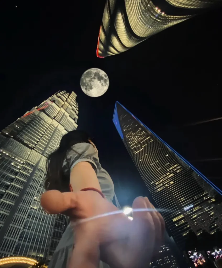 Shanghai Lujiazui three-piece set