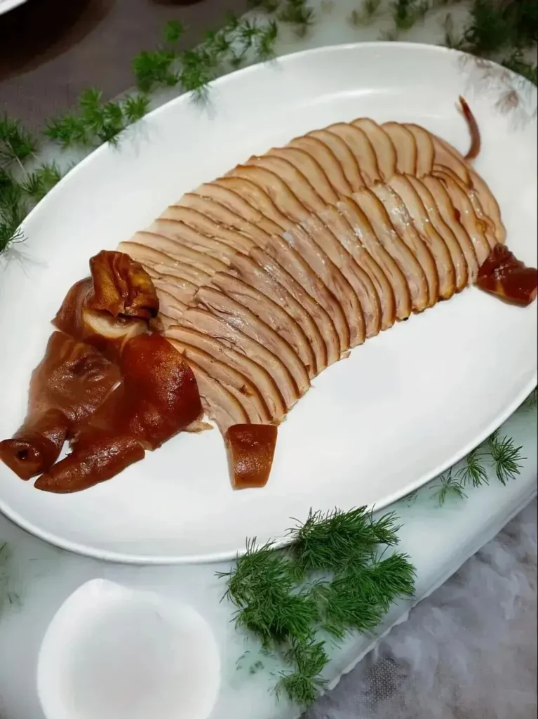 Shanghai Restaurant Smoked Suckling Pig