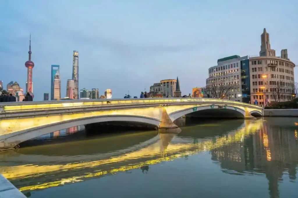 Shanghai Suzhou River Riverside Promenade