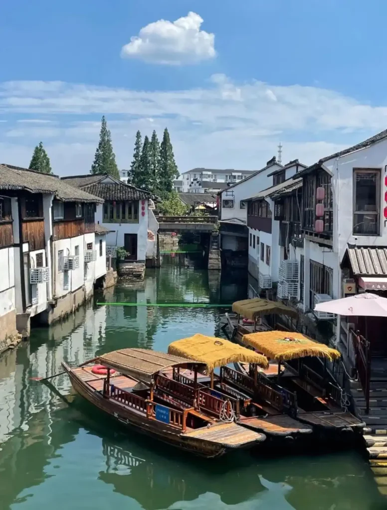 Shanghai Zhujiajiao Ancient Town Cruise