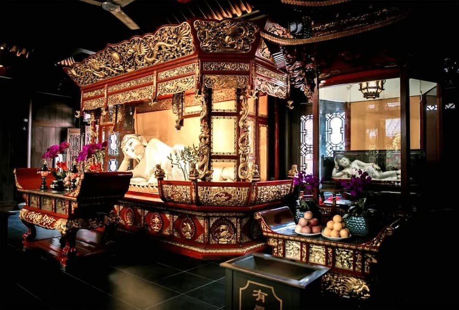 The Hall of Reclining Buddha at Shanghai Jade Buddha Temple