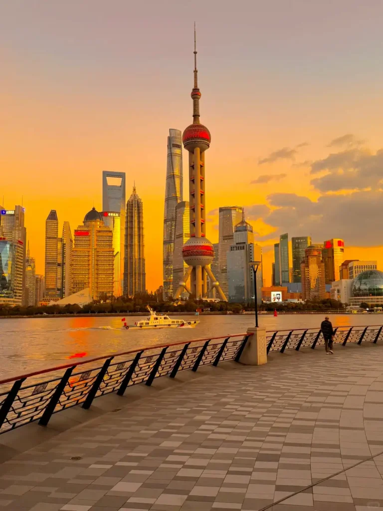 Best Tourist Attractions in Shanghai:Lujiazui in Shanghai