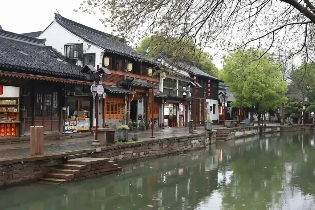 Best Tourist Attractions in Shanghai:Zhujiajiao Water Town, Shanghai