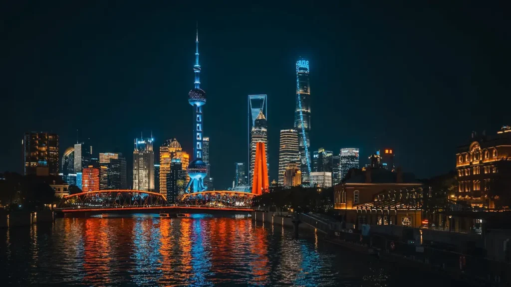 top attractions in shanghai china panoramic view the bund and pudong skyline at night